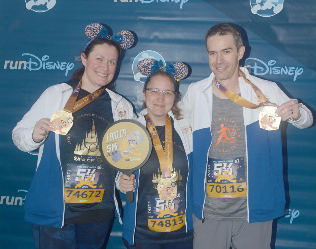 RunDisney-Photo-AboutUs - Gold Leader Displays